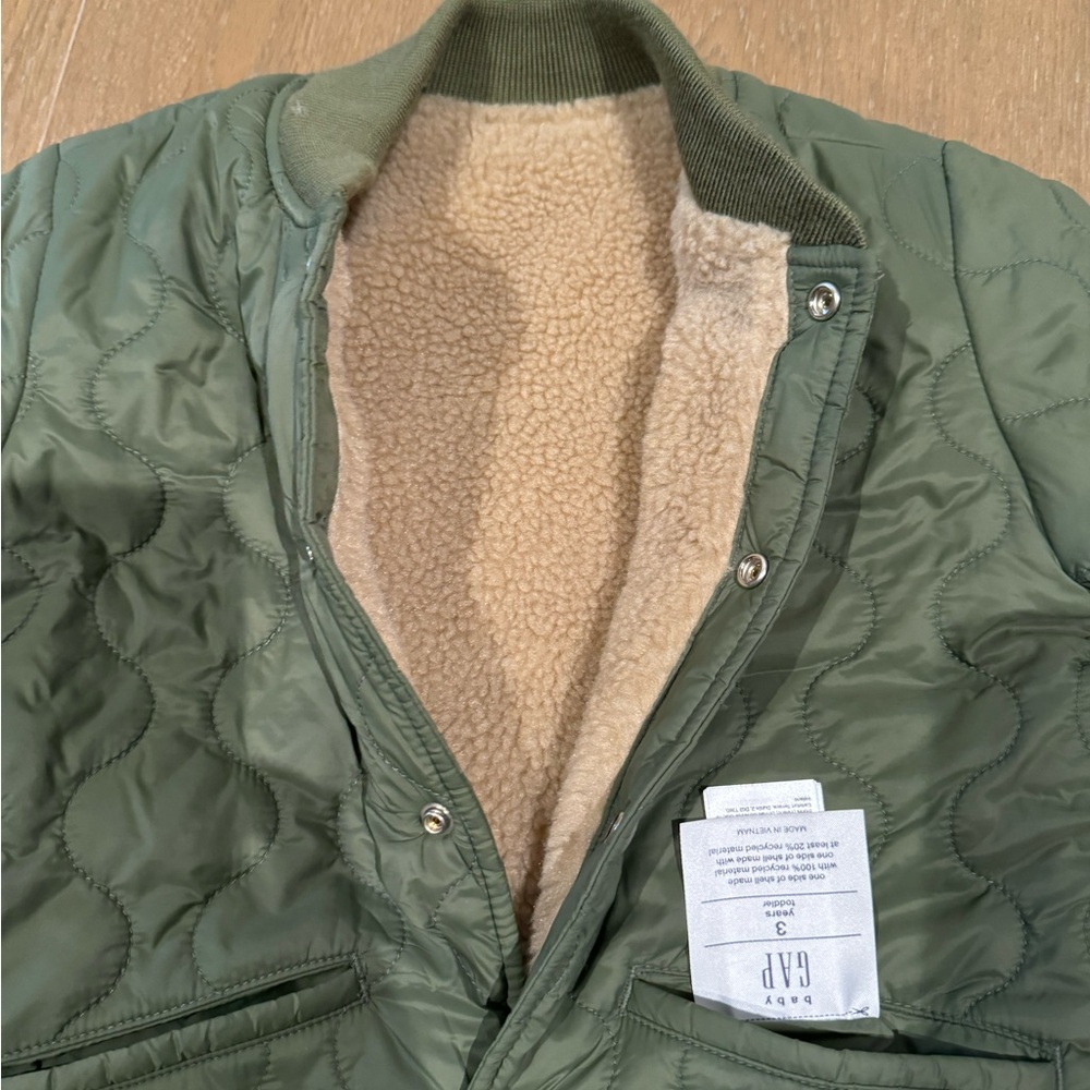 Gap Jacket - Picture 3 of 3